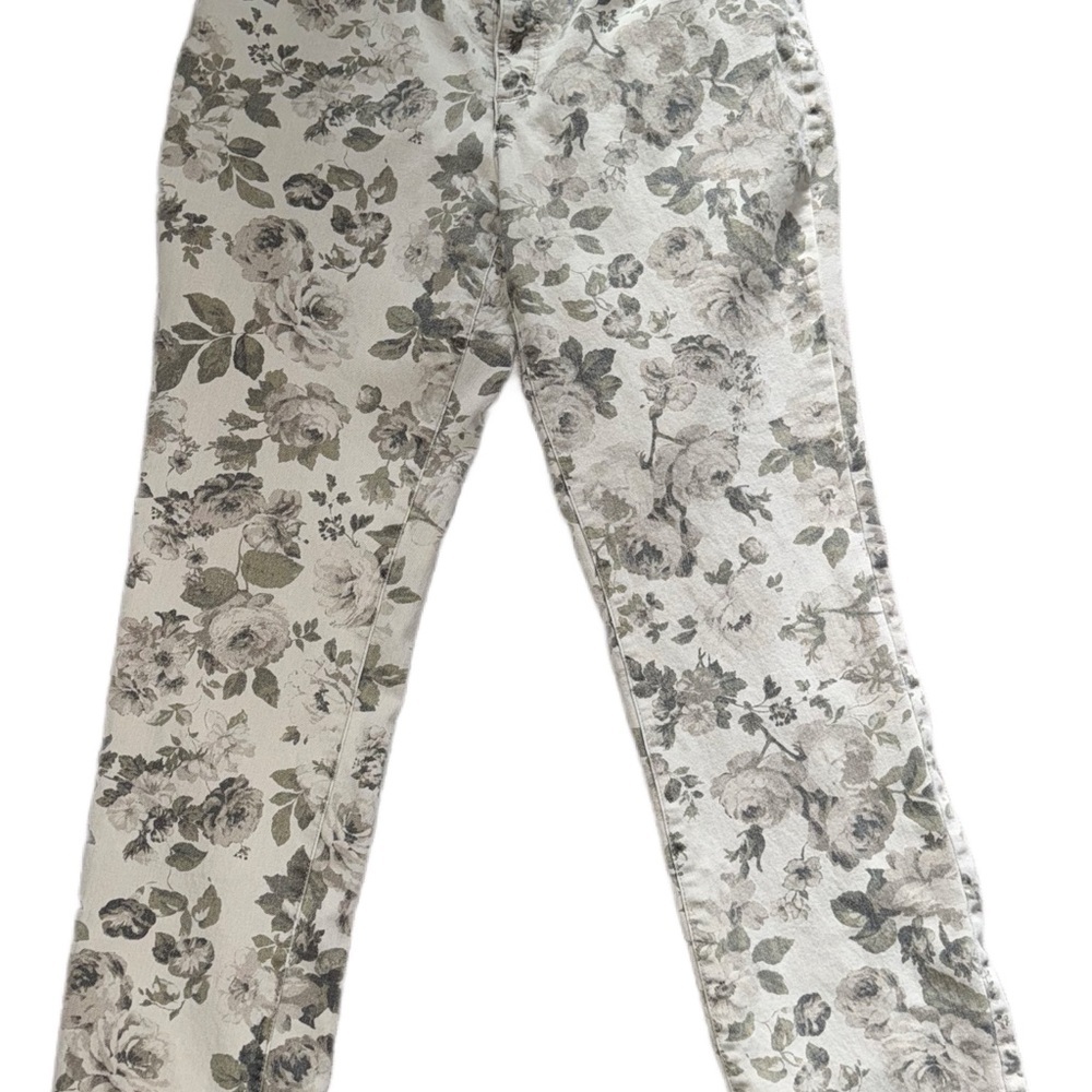 Charter Club Lexington Straight Floral Print